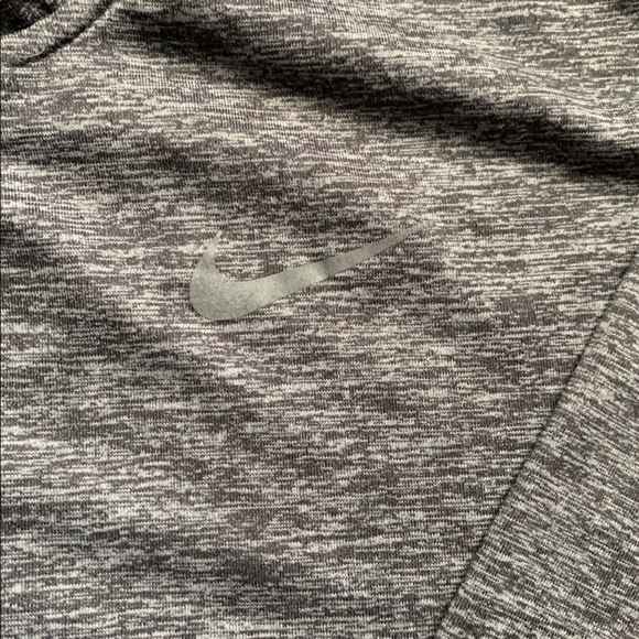 Men's Nike Quarter-Zip - Picture 3 of 4